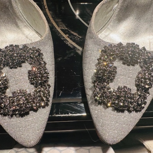 MANOLO BLAHNIK Metallic Silver Crystal Buckle CASSIADO Heel Sandals EU 41 - Picture 3 of 16